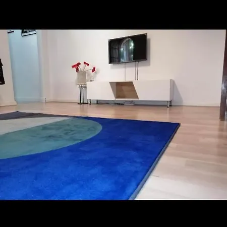 فيلة Spectacular With Pool And Tennis Court
